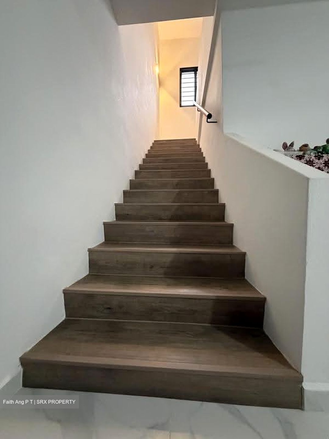 Nanyang Park (D19), Terrace #624897031